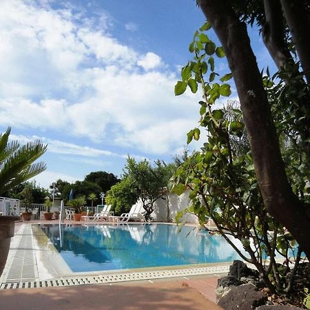 Hotel Candia Казамиччола-Терме Экстерьер фото