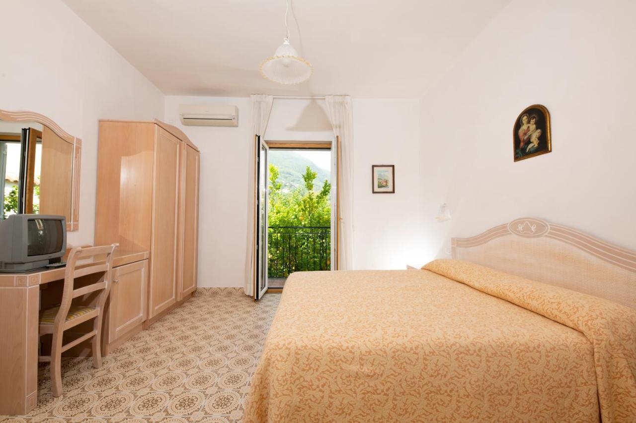 Hotel Candia Казамиччола-Терме Экстерьер фото